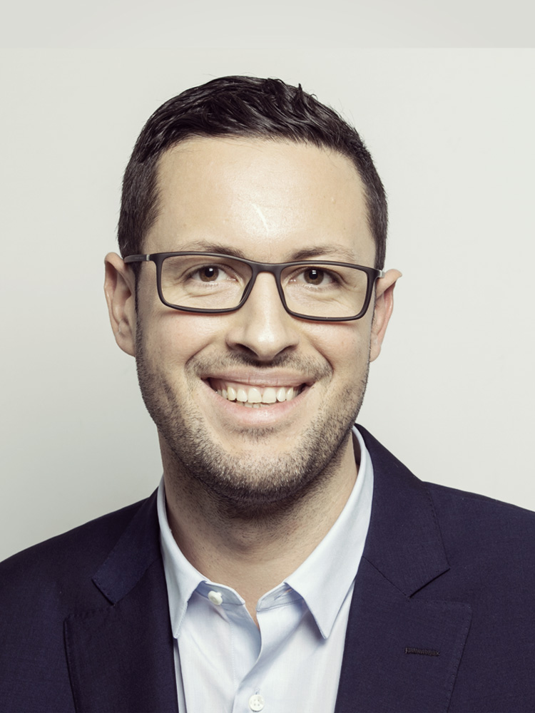 Éric VEILLARD
